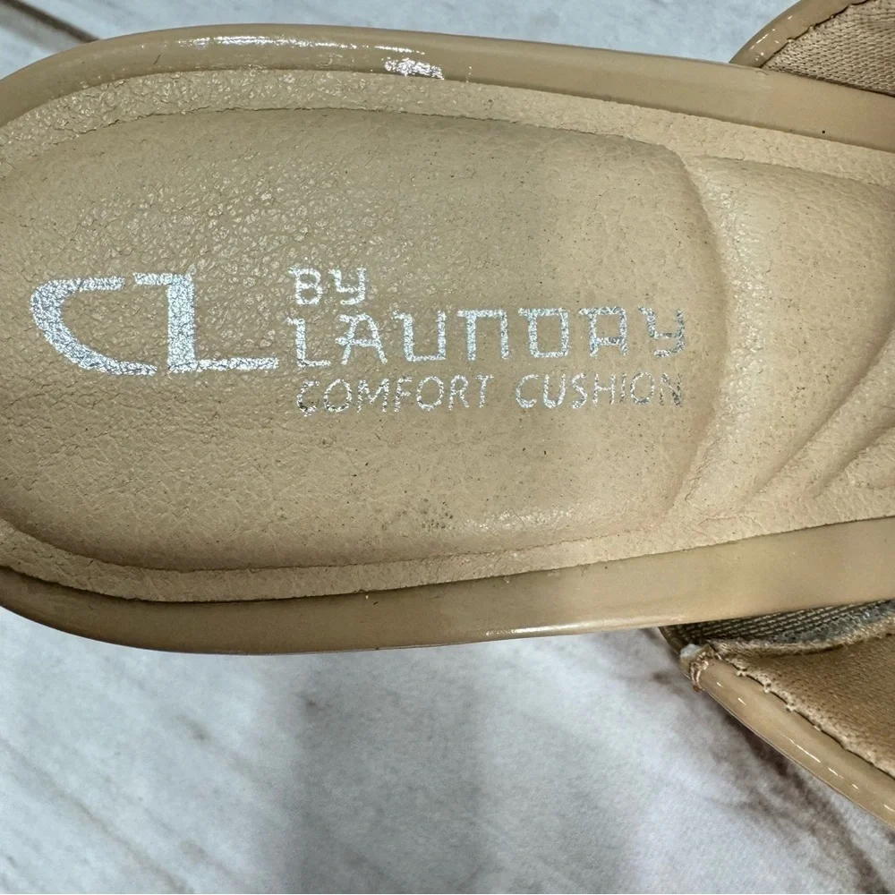 Chinese Laundry NEW Tan Faux Patent Leather Block Heel Slip On Open Toe Mules